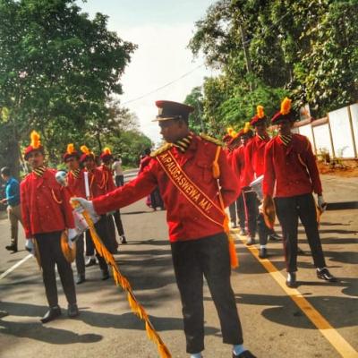 පාසල් සංගීත කණ්ඩායම